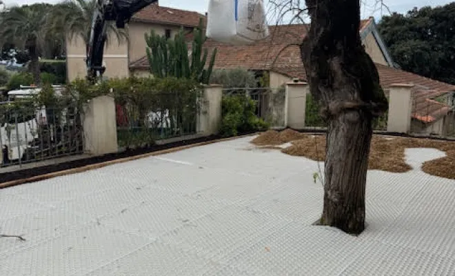 Aménagement petit jardin à La Croix Valmer, Cavalaire-sur-mer, GUILBOT ÉLAGAGE